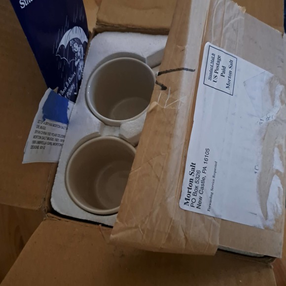 NIB VINTAGE Morton Salt 150 YR Umbrella Girl Cups 1914, 1921, 1956, 1968 - Picture 5 of 6